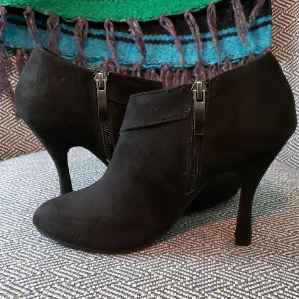 Xappeal Heels